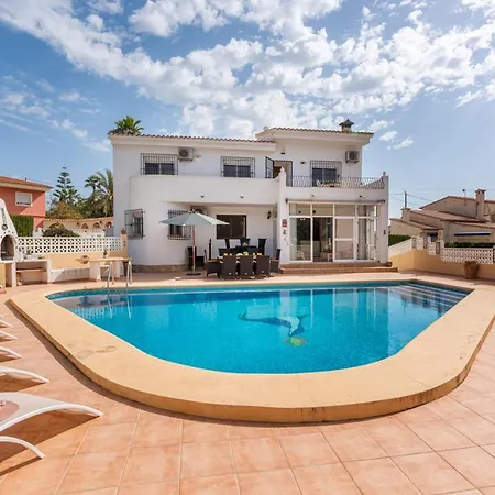 Chaniris - Plusholidays