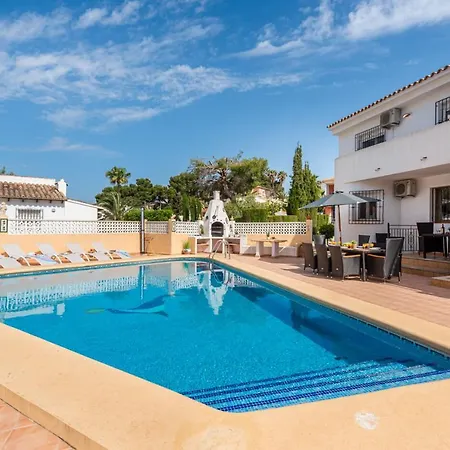 Chaniris - Plusholidays * Casas de Torrat