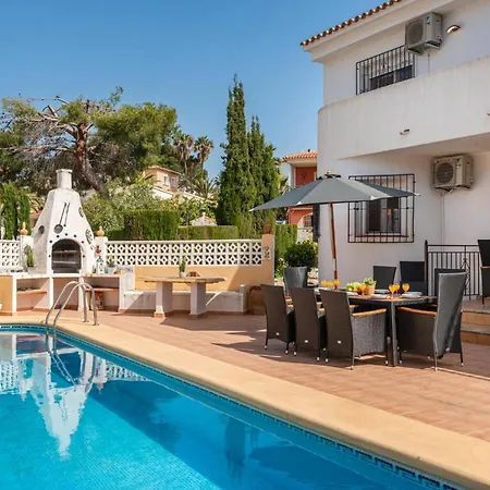 Вилла Chaniris - Plusholidays Casas de Torrat