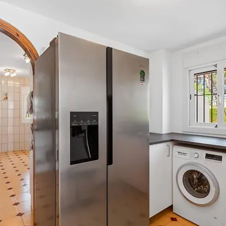 Chaniris - Plusholidays Casas de Torrat