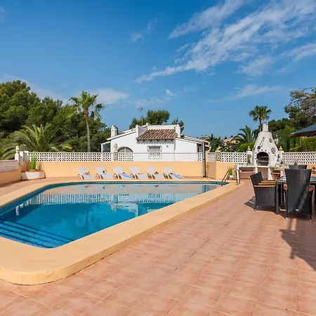 Вилла Chaniris - Plusholidays Casas de Torrat