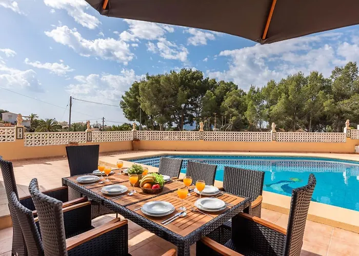 Chaniris - Plusholidays Villa