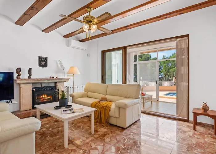 Villa Chaniris - Plusholidays *