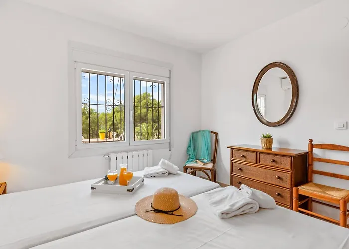 Chaniris - Plusholidays Villa Casas de Torrat