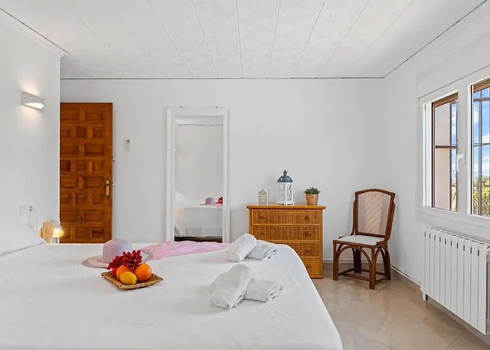 Villa Chaniris - Plusholidays