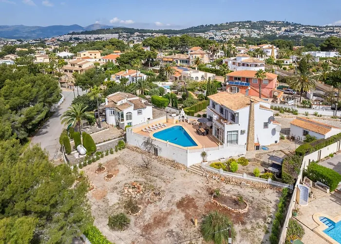 Villa Chaniris - Plusholidays *